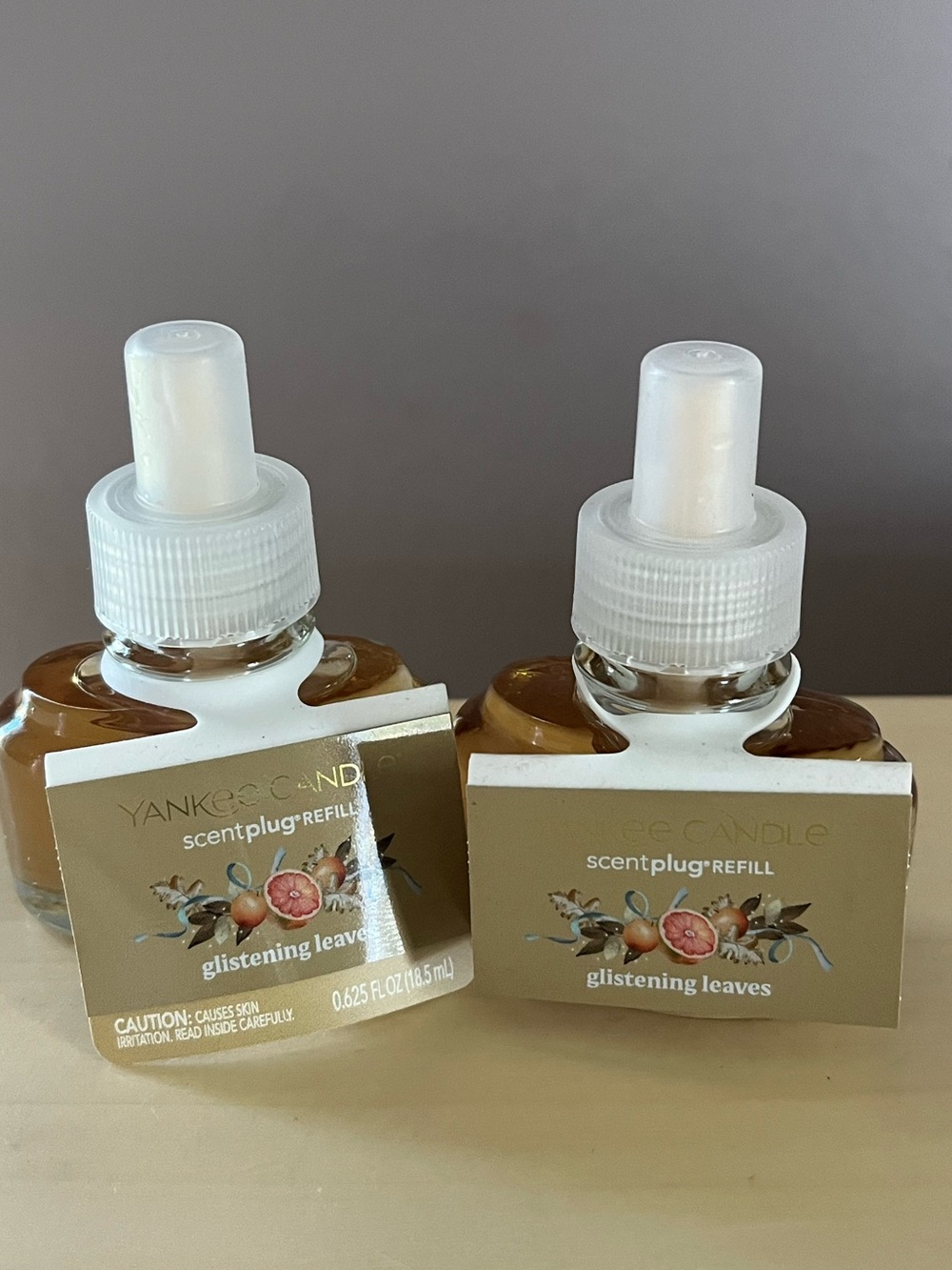 Two New Yankee Candle Glistening Leaves Plug In Scented Refills